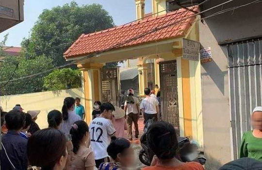 Mâu thuẫn đất đai, 3 con gái mang xăng tới nhà mẹ đẻ phóng hoả khiến 4 người bị thương