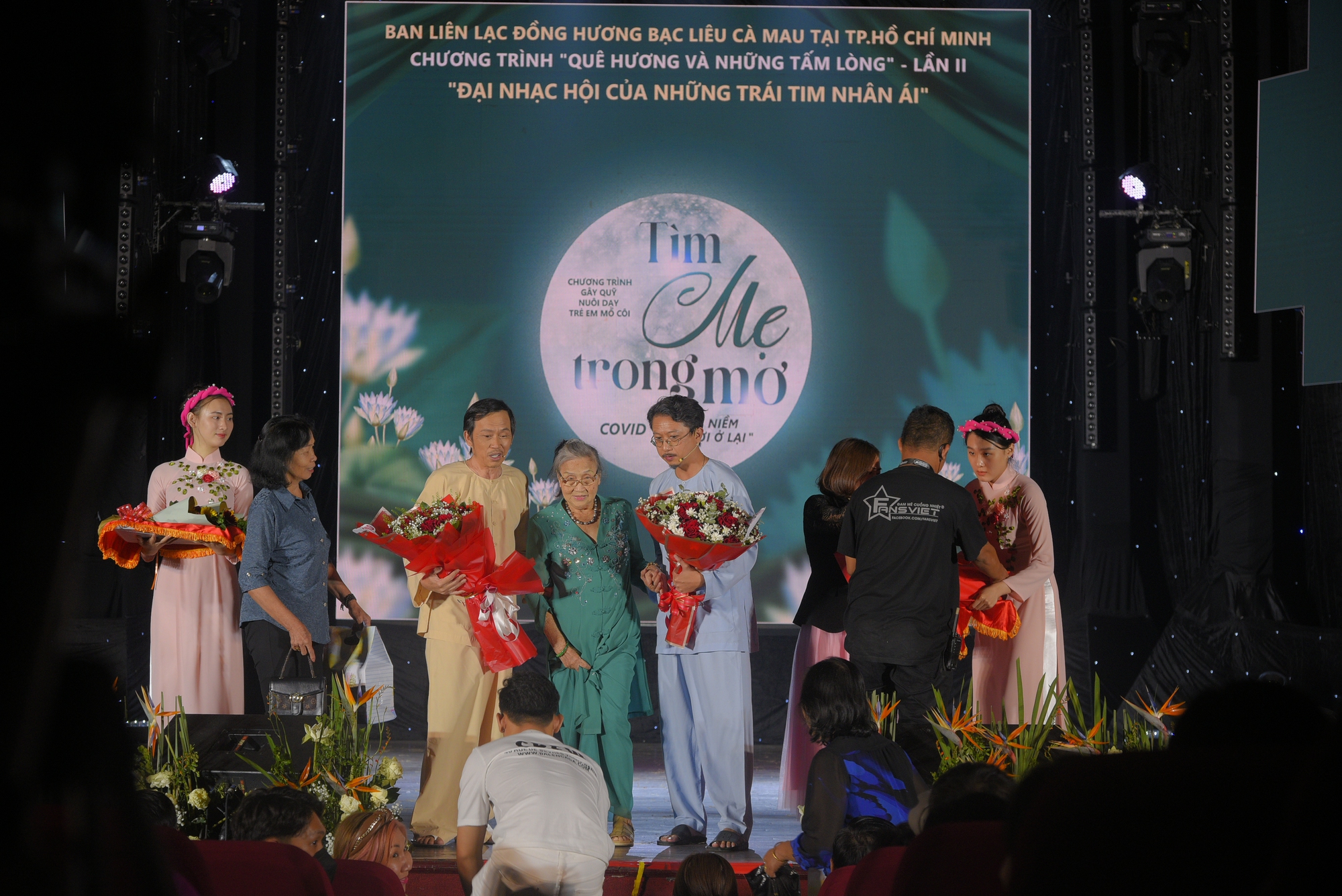Ho&agrave;i Linh tham gia T&igrave;m mẹ trong mơ một phần v&igrave; cố ca sĩ Phi Nhung - Ảnh 2.