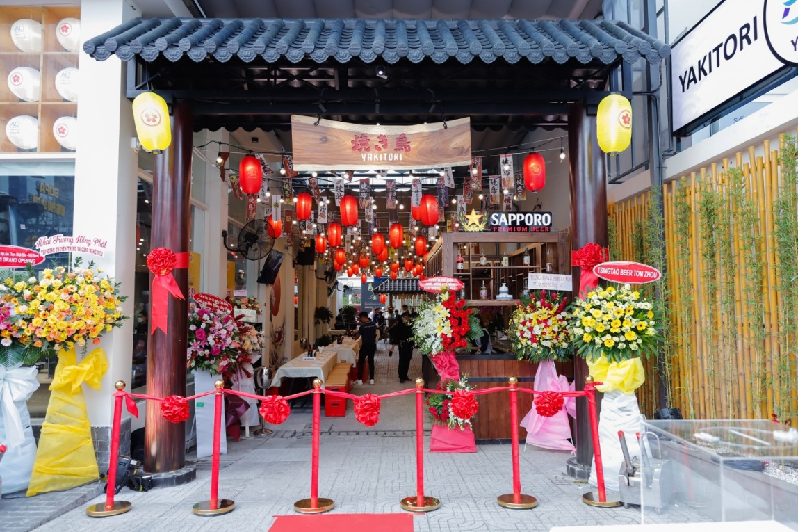 Nơi trọn vẹn tinh hoa ẩm thực nướng Nhật Bản Yakiniku v&agrave; Yakitori trong 1 địa điểm - Ảnh 1.