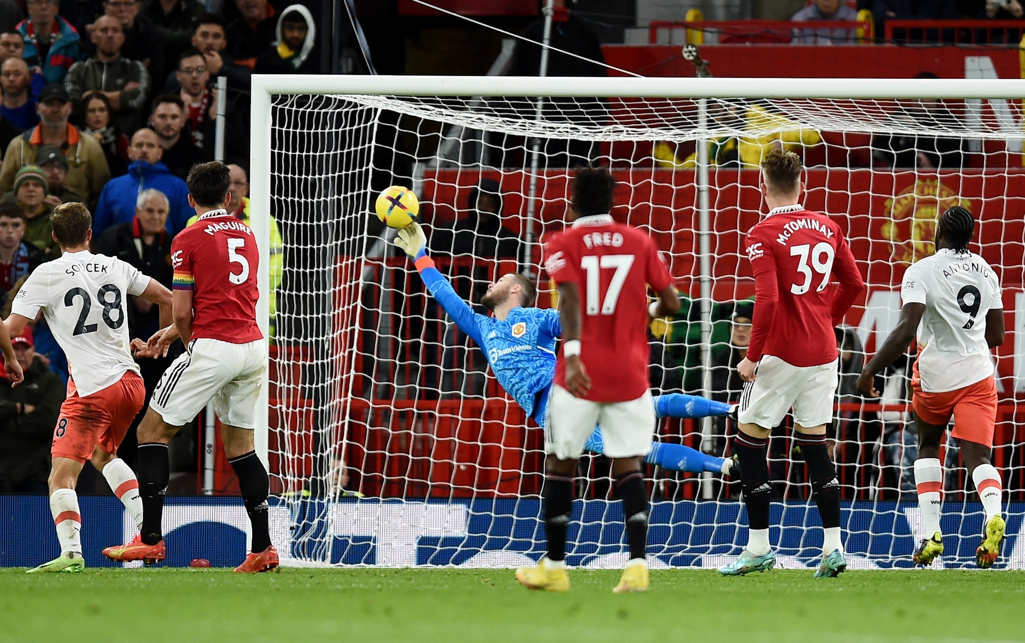 De Gea cứu thua siêu đỉnh, Man United bắn hạ West Ham - Ảnh 5.