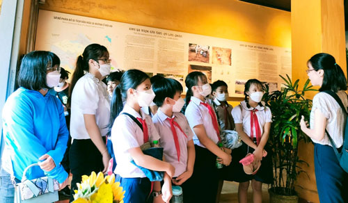 Khơi dậy t&igrave;nh y&ecirc;u di sản - Ảnh 2.