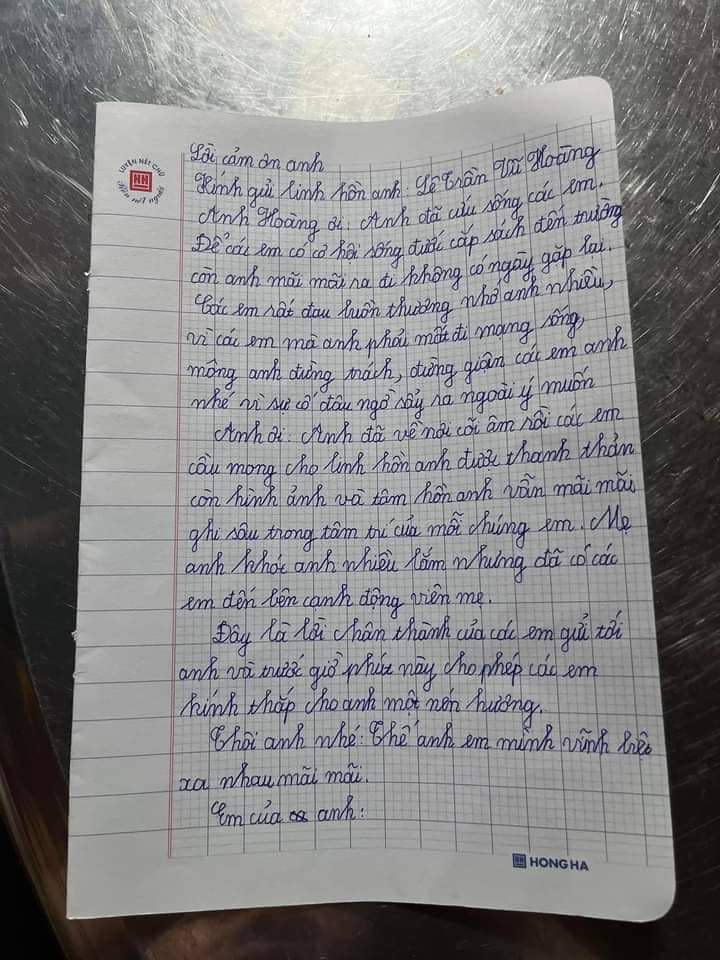 Nam sinh tử vong sau khi cứu sống 2 em nhỏ tho&aacute;t cảnh đuối nước tr&ecirc;n s&ocirc;ng Gianh - Ảnh 2.