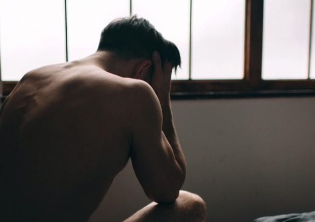 Khó “lên đỉnh” vì… ăn kem và thịt đỏ