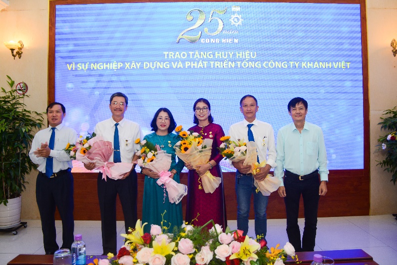 Khatoco 39 năm: Đo&agrave;n kết vượt qua thử th&aacute;ch, hướng đến tương lai - Ảnh 5.
