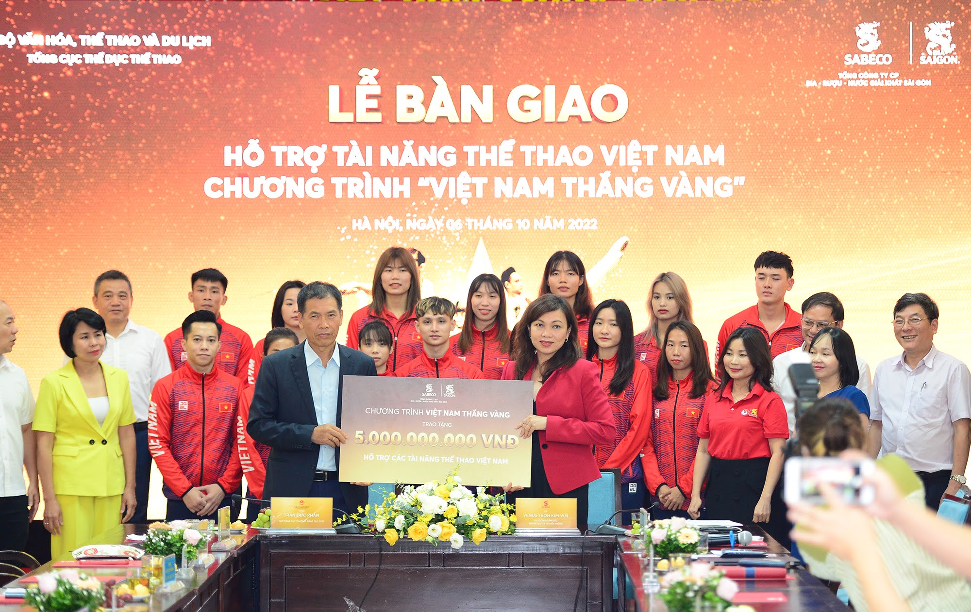 Hỗ trợ 5 tỉ đồng cho 50 VĐV t&agrave;i năng, niềm hy vọng v&agrave;ng tại Asiad 2023 v&agrave; Olympic 2024 - Ảnh 1.