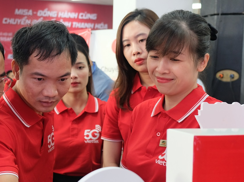 Chuỗi sự kiện hưởng ứng Ngày Chuyển đổi số quốc gia tại Thanh Hóa