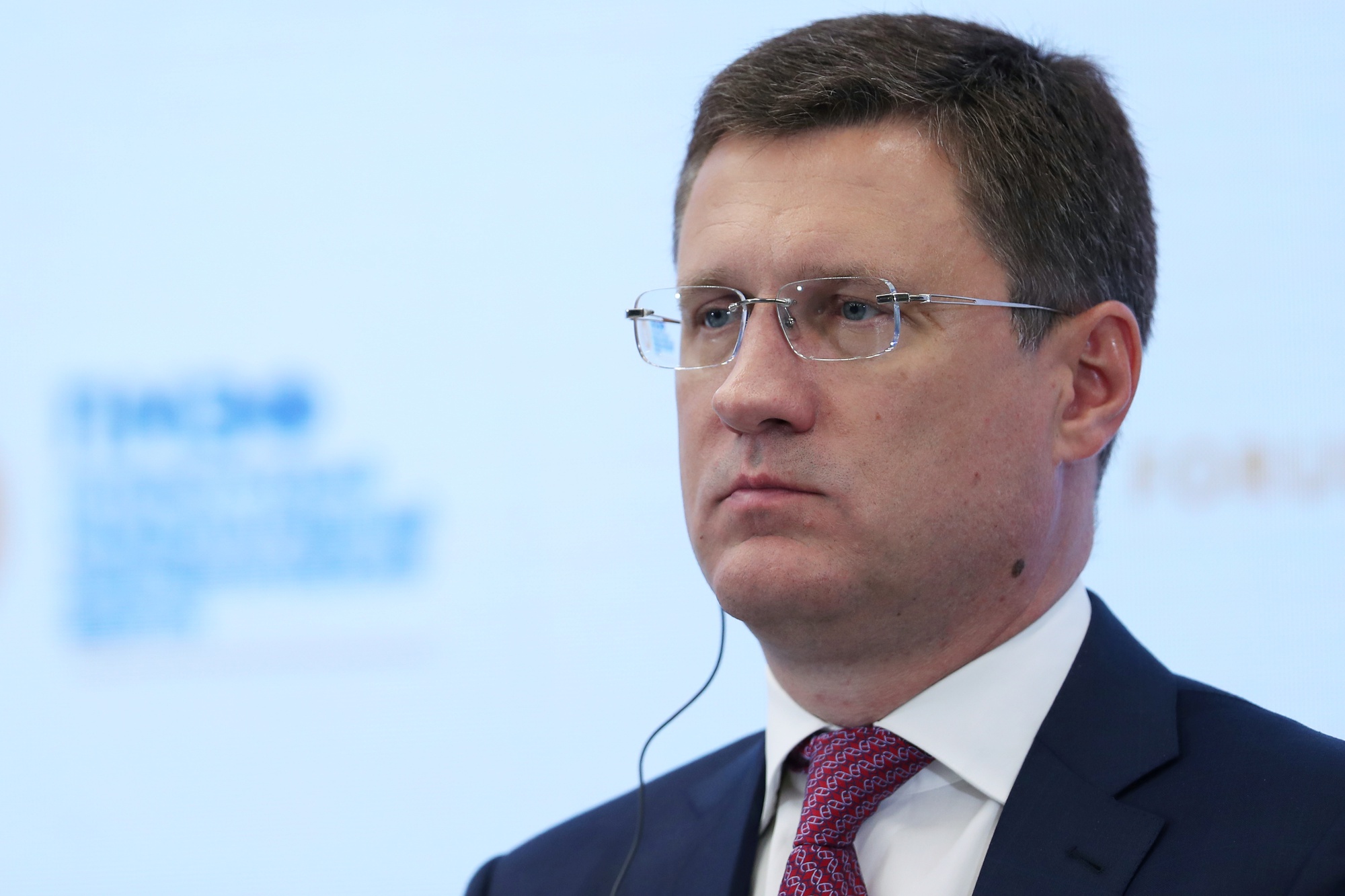 Mỹ chỉ trích OPEC+ theo Nga, Moscow cảnh báo phương Tây - Ảnh 1.