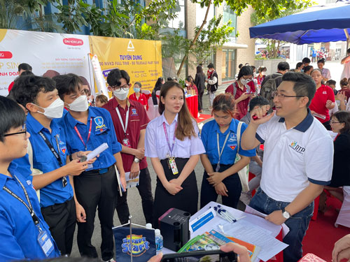 Hơn 2.000 đầu việc dành cho sinh viên
