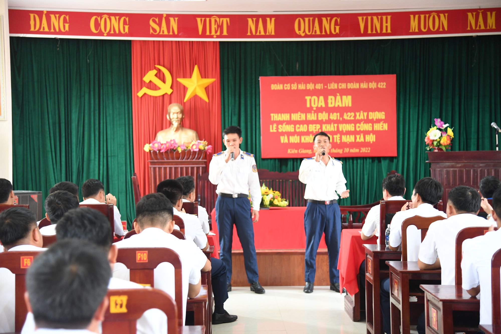 Tuổi trẻ Cảnh sát biển 4 khát vọng cống hiến, nói không với tệ nạn - Ảnh 5.