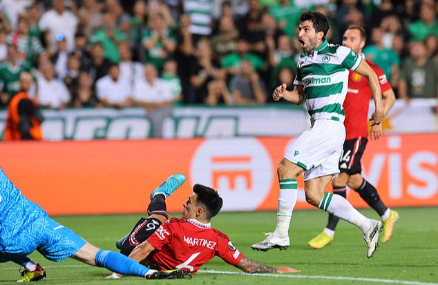 Ronaldo g&acirc;y sốc, Man United tho&aacute;t hiểm trước t&iacute; hon Đảo Cyprus - Ảnh 3.