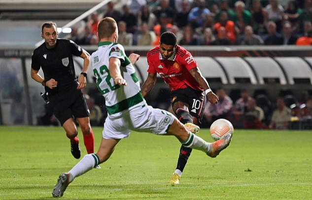 Ronaldo g&acirc;y sốc, Man United tho&aacute;t hiểm trước t&iacute; hon Đảo Cyprus - Ảnh 5.
