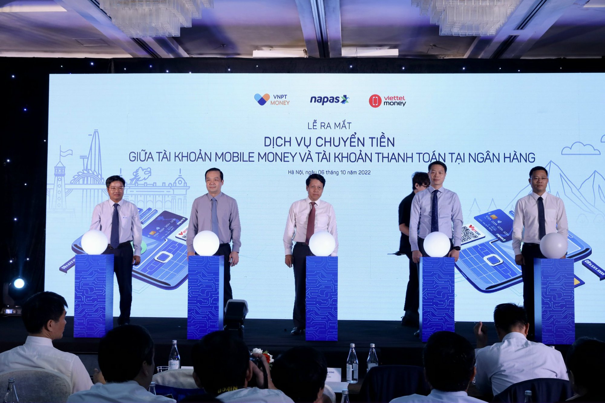 Người dùng Mobile Money có thể chuyển khoản tới 100 triệu tài khoản thanh toán ngân hàng - Ảnh 2.