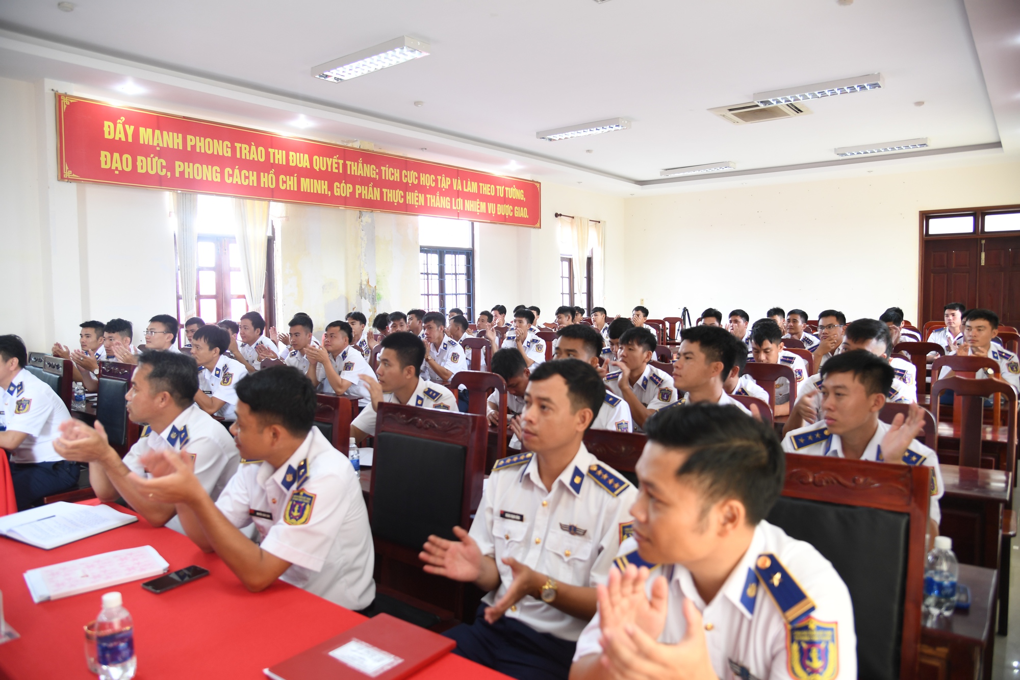 Tuổi trẻ Cảnh sát biển 4 khát vọng cống hiến, nói không với tệ nạn