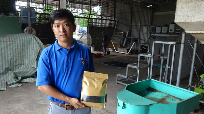 Biến vỏ ấu thành phân bón hữu cơ