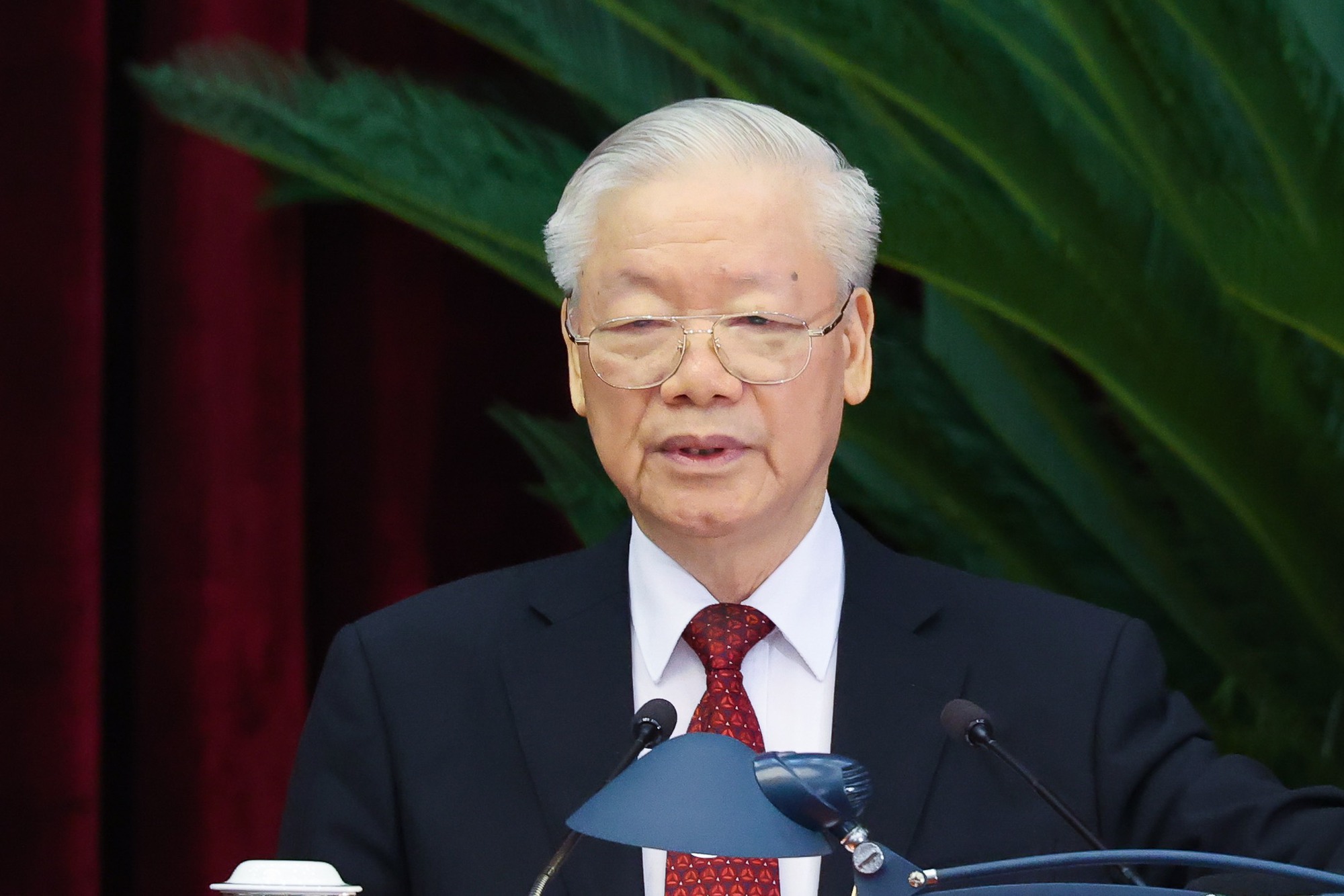 BẾ MẠC HỘI NGHỊ TRUNG ƯƠNG 6, KH&Oacute;A XIII: Quyết định nhiều chiến lược quan trọng - Ảnh 1.