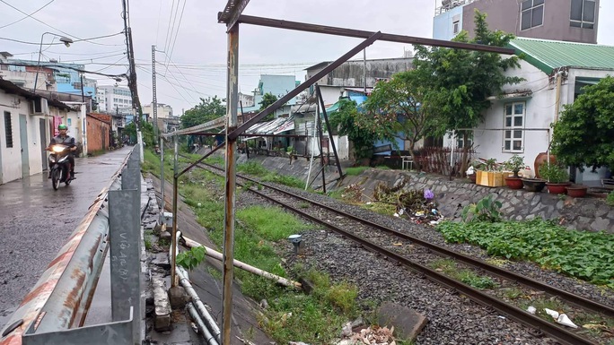 Nhận định ban đầu vụ đầu t&agrave;u hỏa g&acirc;y h&uacute; v&iacute;a ở TP HCM - Ảnh 2.