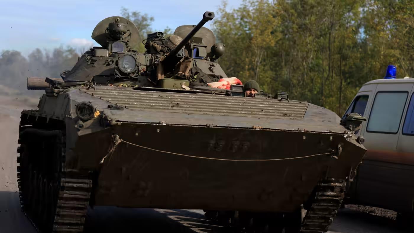 Tổng thống Ukraine tiết lộ về chảo lửa ở mặt trận miền Đ&ocirc;ng - Ảnh 3.