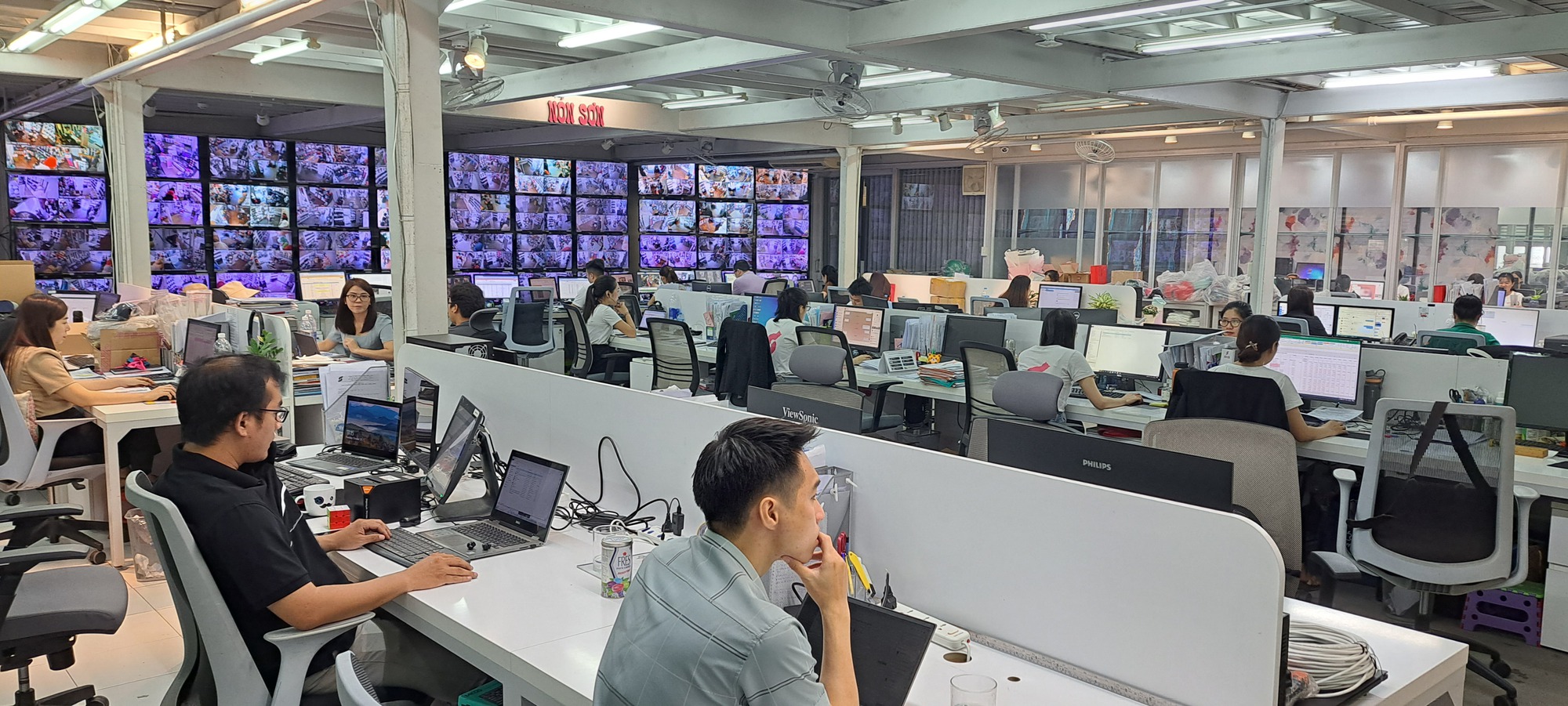 N&oacute;n Sơn đ&aacute;p trả nghi vấn thương hiệu &ldquo;rửa tiền&rdquo;, &ldquo;điệp vi&ecirc;n&rdquo;- Ảnh 10.
