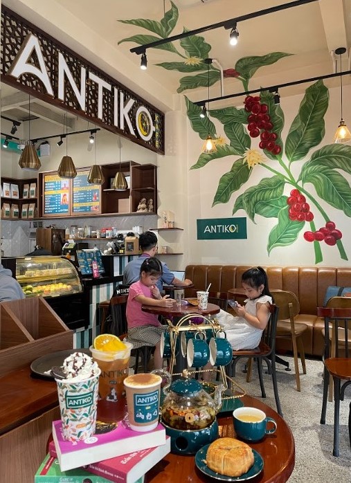 Antiko Kafe-Kh&aacute;m ph&aacute; đ&ecirc;m S&agrave;i G&ograve;n với c&agrave; ph&ecirc; s&aacute;ch - Ảnh 3.