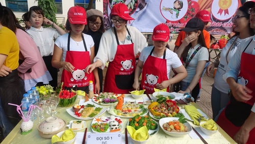 Để công nhân an tâm gắn bó lâu dài