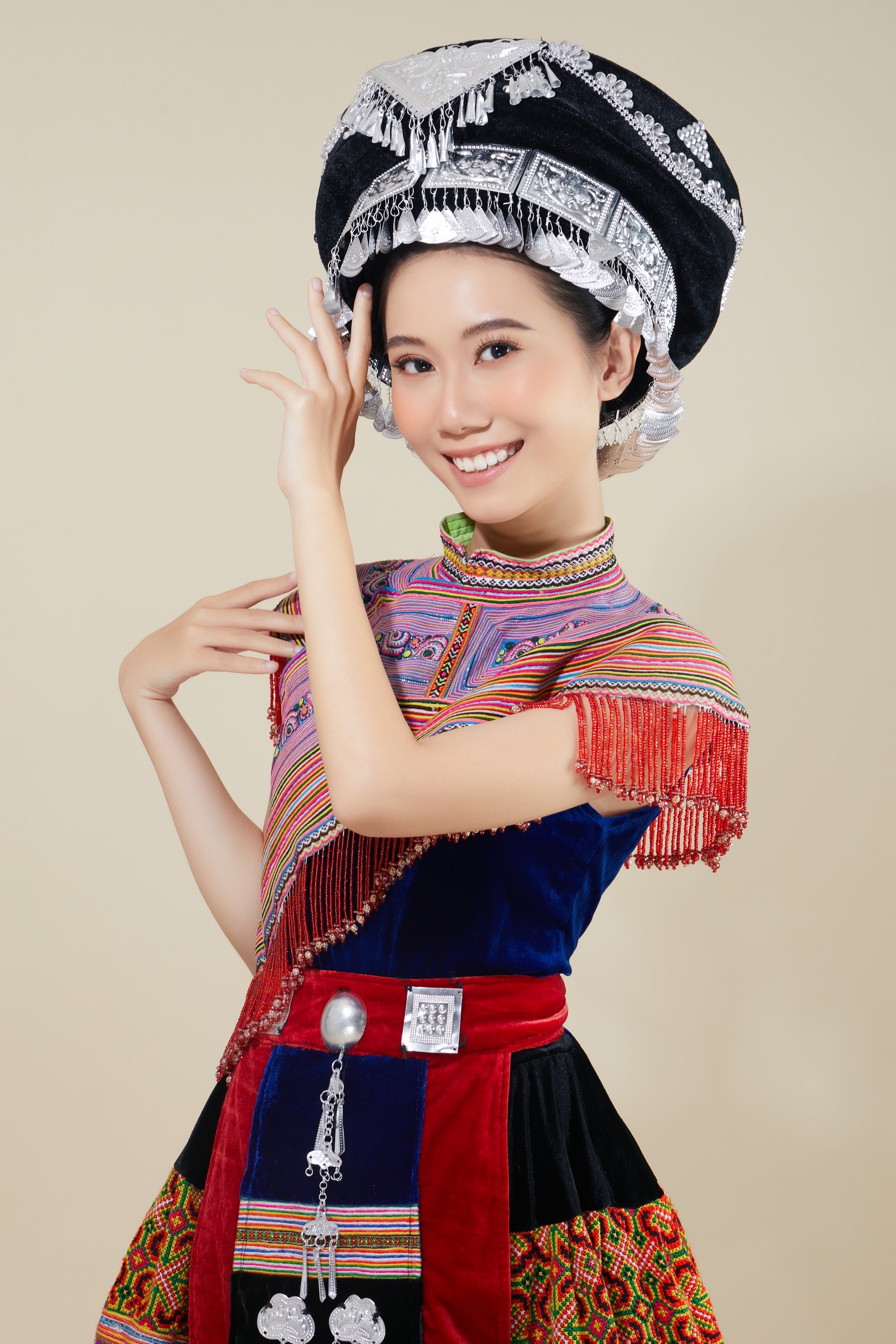 Diện mạo người đẹp Việt Nam dự thi Hoa hậu Sinh vi&ecirc;n Thế giới - Ảnh 1.