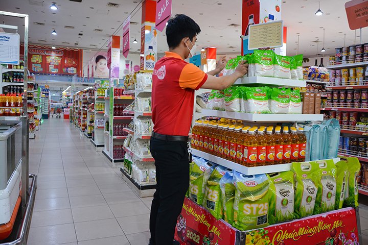Nh&atilde;n h&agrave;ng ri&ecirc;ng SATRA &ndash; hướng đến &ldquo;Ti&ecirc;u d&ugrave;ng xanh&rdquo; - Ảnh 5.