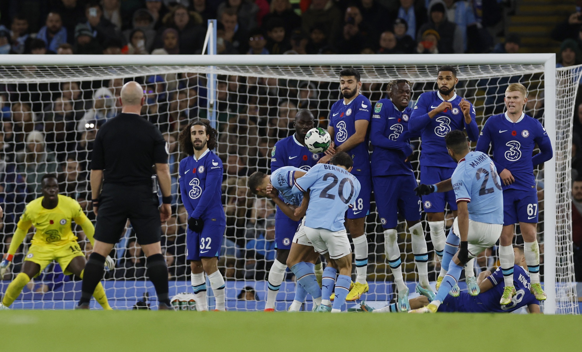 Man City thắng tưng bừng League Cup, đại gia Ngoại hạng gục ngã hàng loạt - Ảnh 2.