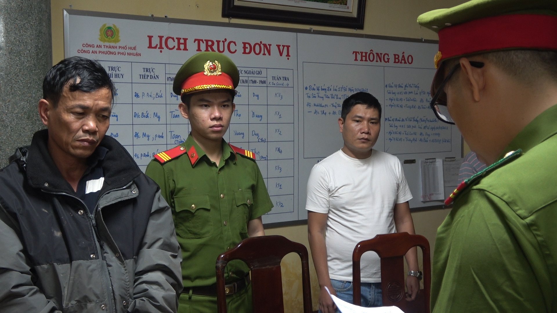 Vụ tai nạn l&agrave;m 15 người thương vong: Bắt t&agrave;i xế xe giường nằm  - Ảnh 1.