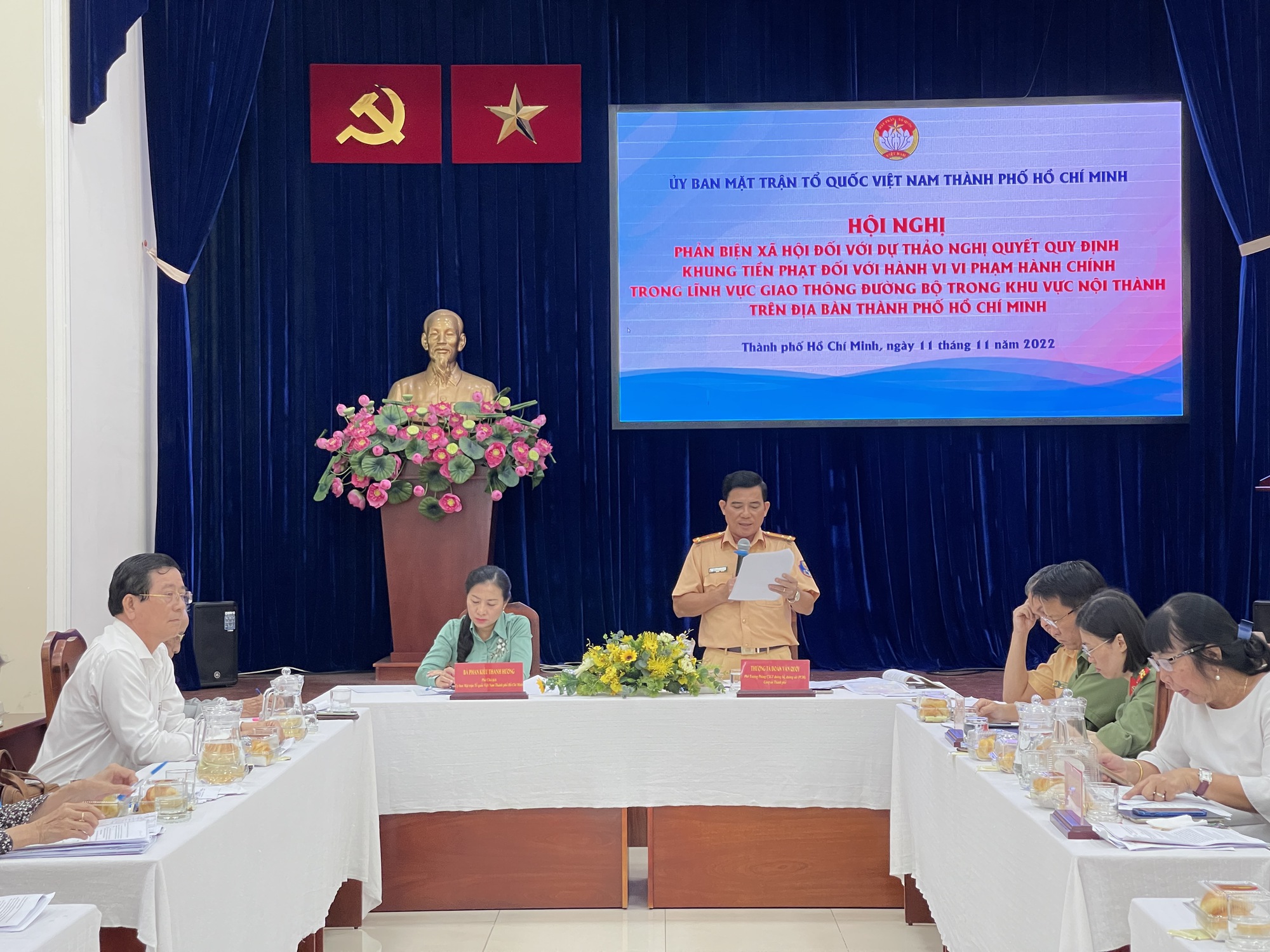 Nhiều băn khoăn việc phạt tiền gấp đ&ocirc;i nếu vi phạm giao th&ocirc;ng ở TP HCM - Ảnh 1.