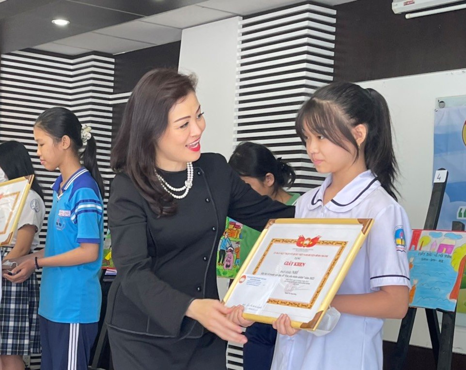 VWS chăm lo sức khỏe cho gần 400 người lao động - Ảnh 6.