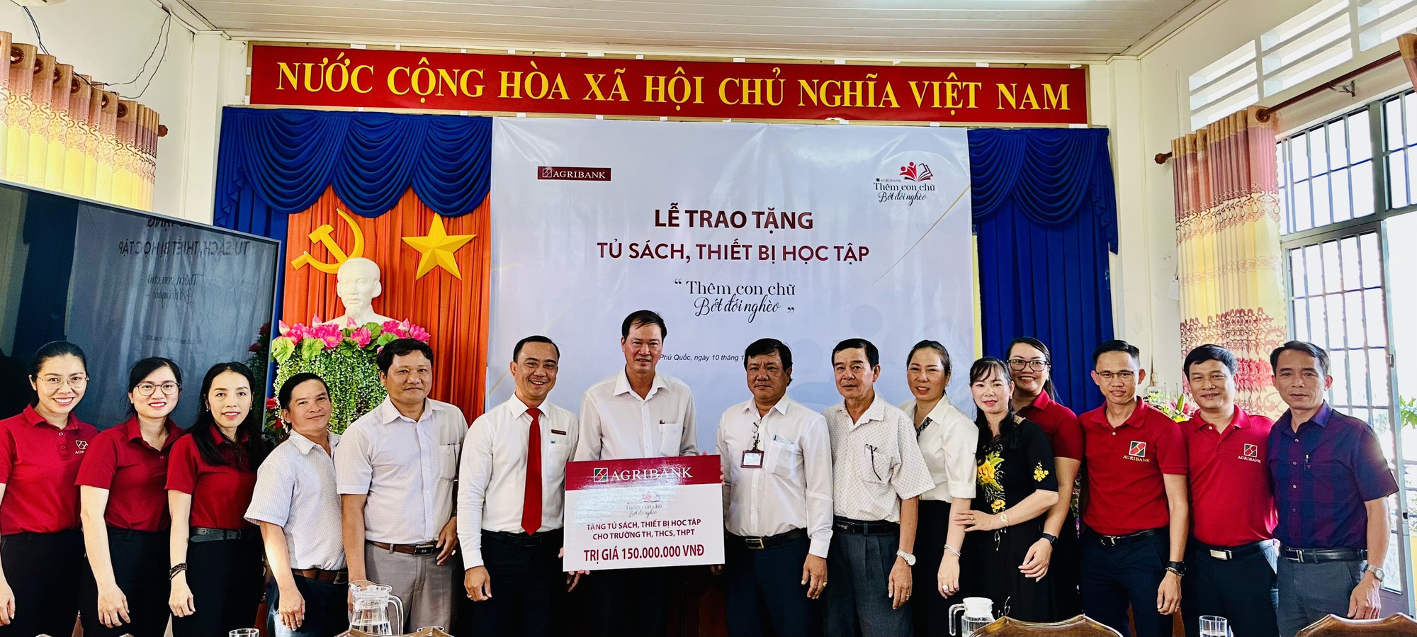 Agribank Chi nhánh Phú Quốc với hoạt động “Thêm con chữ, bớt đói nghèo”