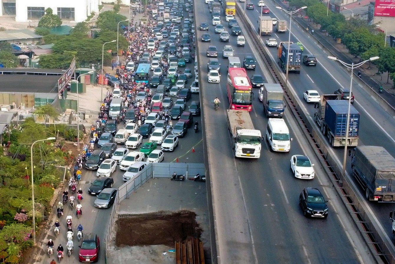 Nan giải "điểm đen" ùn tắc