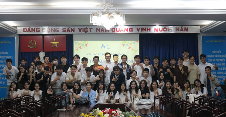 Khai phá sức trẻ