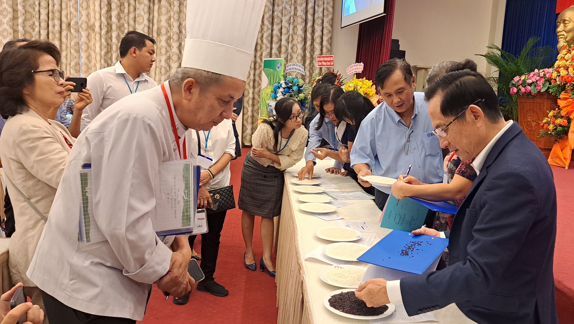 Quán quân Gạo ngon Việt Nam 2022 khẳng định "không làm ăn gian dối"