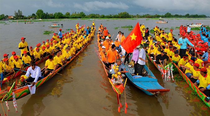 CUỘC THI ẢNH THIÊNG LIÊNG CỜ TỔ QUỐC: Bay lên Việt Nam - Ảnh 6.