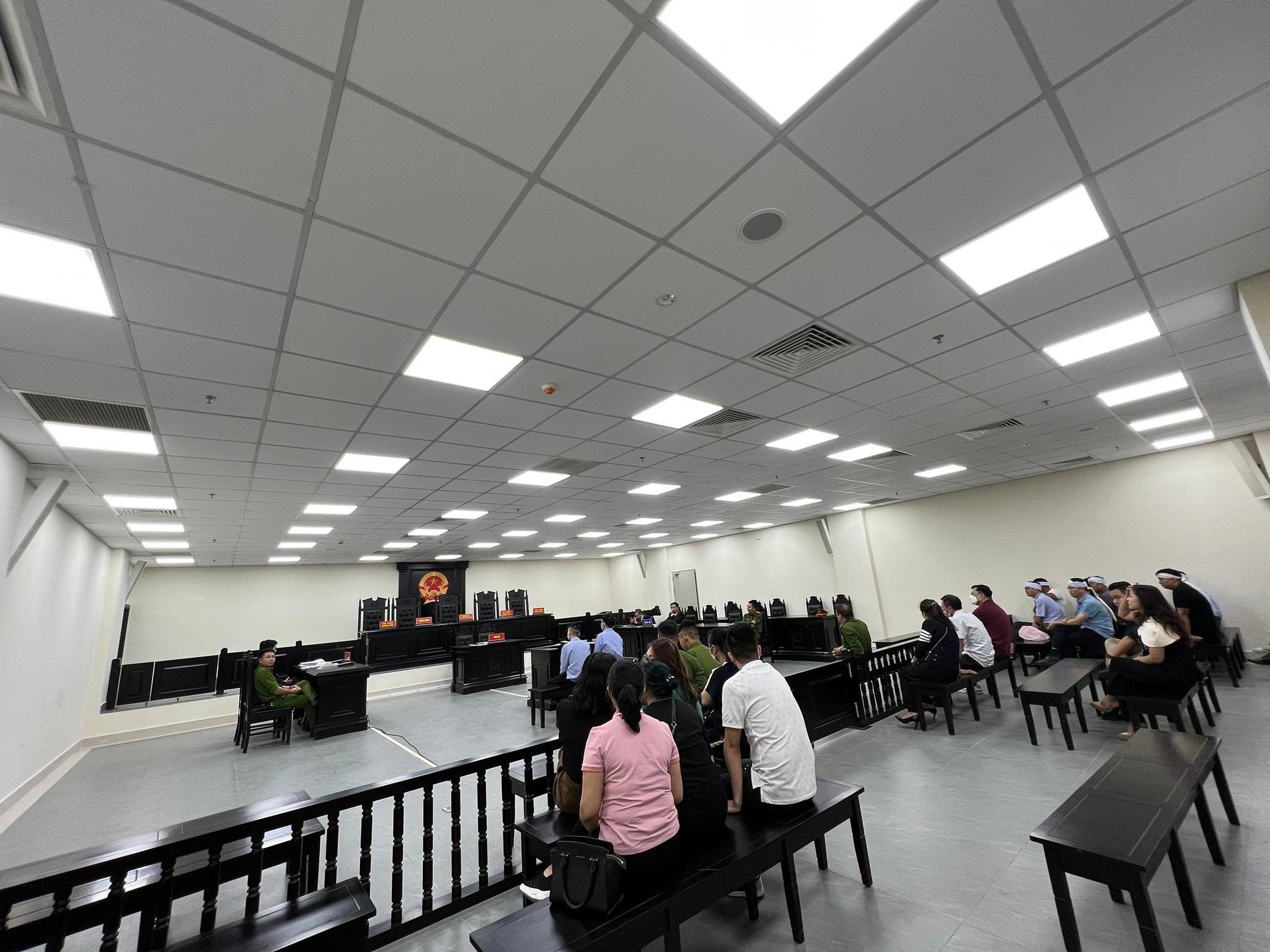 Ho&atilde;n xử vụ s&aacute;t hại bạn nhậu sau bữa nhậu tại trụ sở viện kiểm s&aacute;t - Ảnh 1.