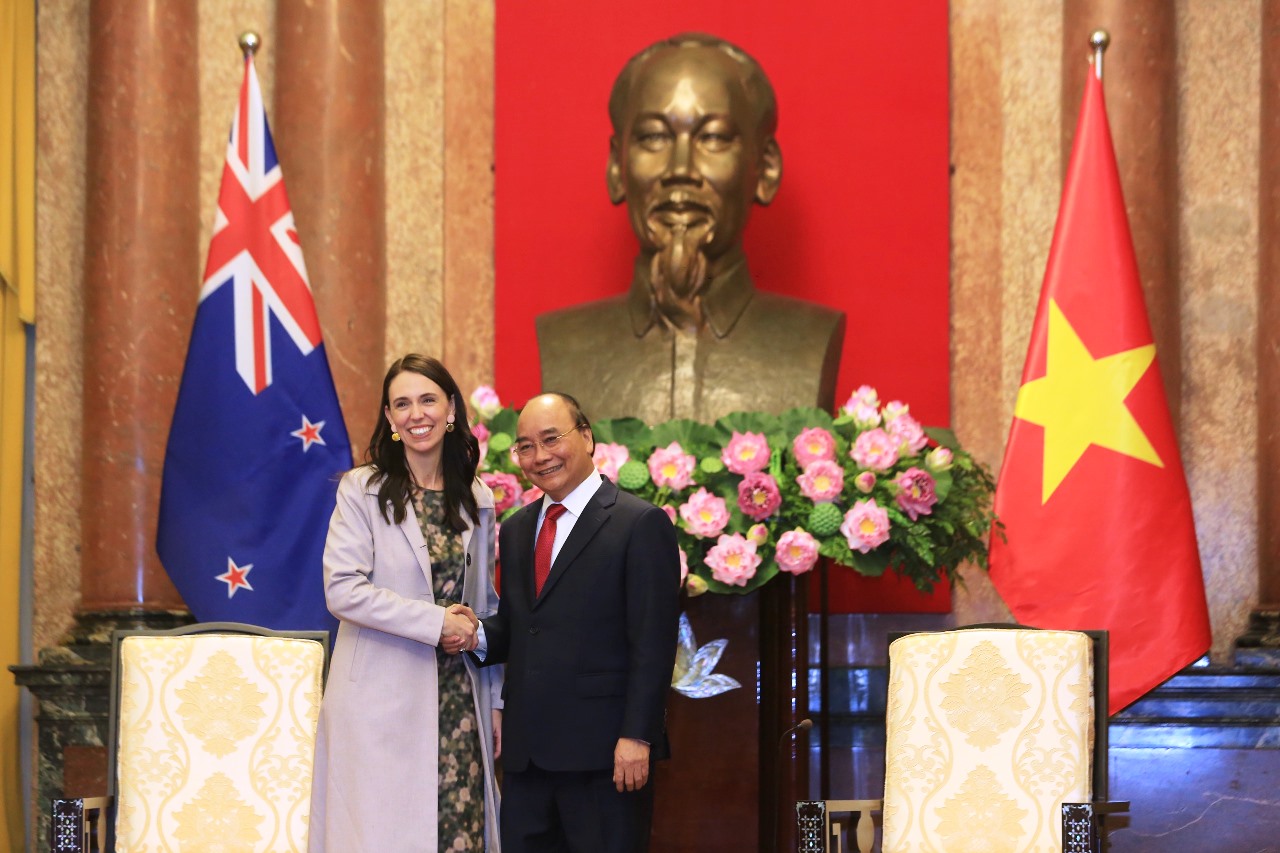 Chủ tịch nước Nguyễn Xuân Phúc đề nghị New Zealand sớm mở lại đường bay thẳng theo mùa