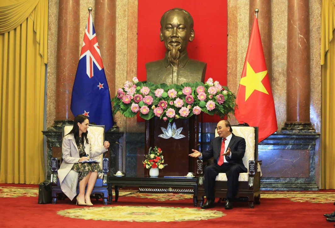 Chủ tịch nước Nguyễn Xu&acirc;n Ph&uacute;c đề nghị New Zealand sớm mở lại đường bay thẳng theo m&ugrave;a - Ảnh 2.