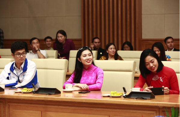 R&agrave; so&aacute;t c&aacute;c phong tr&agrave;o thi đua kh&ocirc;ng cần thiết l&agrave;m khổ c&aacute;c thầy c&ocirc; gi&aacute;o - Ảnh 4.
