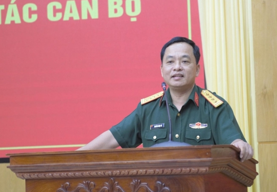 Thủ tướng Ch&iacute;nh phủ bổ nhiệm Ph&oacute; Tư lệnh Qu&acirc;n khu 4 - Ảnh 1.