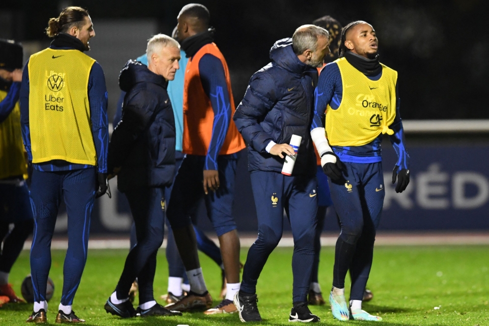 Tuyển Pháp “đau đớn” mất Nkunku trước thềm World Cup