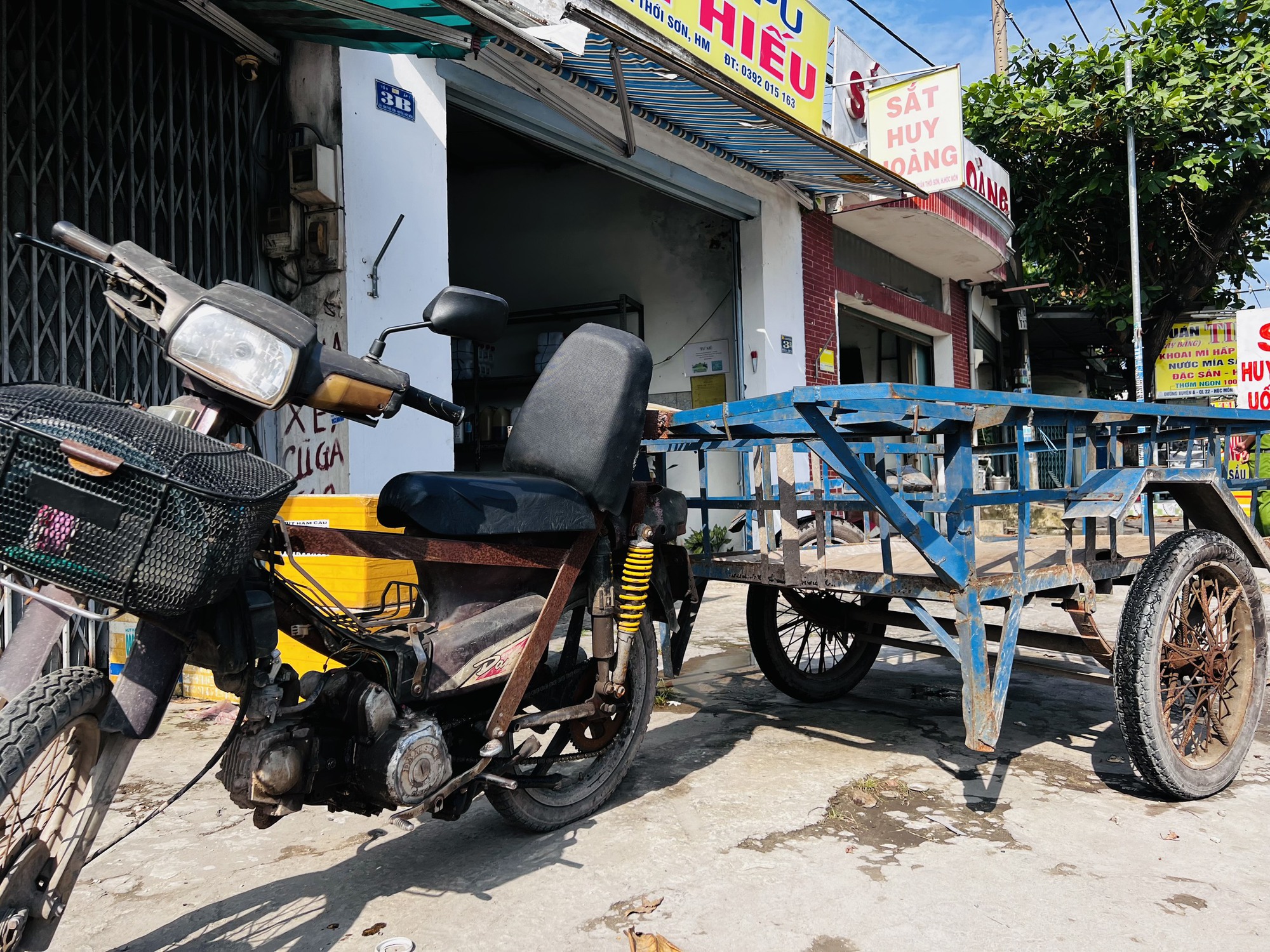 Theo ch&acirc;n tổ tuần tra đặc biệt của CSGT tr&ecirc;n quốc lộ 22 - Ảnh 4.
