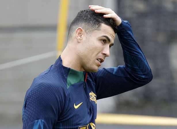 Ronaldo gặp sự cố về sức khỏe trước thềm World Cup