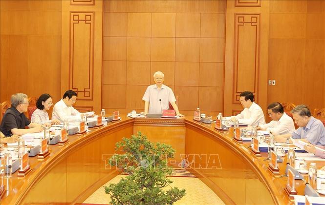 Những h&igrave;nh ảnh Tổng B&iacute; thư chủ tr&igrave; họp về ph&ograve;ng, chống tham nhũng, ti&ecirc;u cực - Ảnh 1.