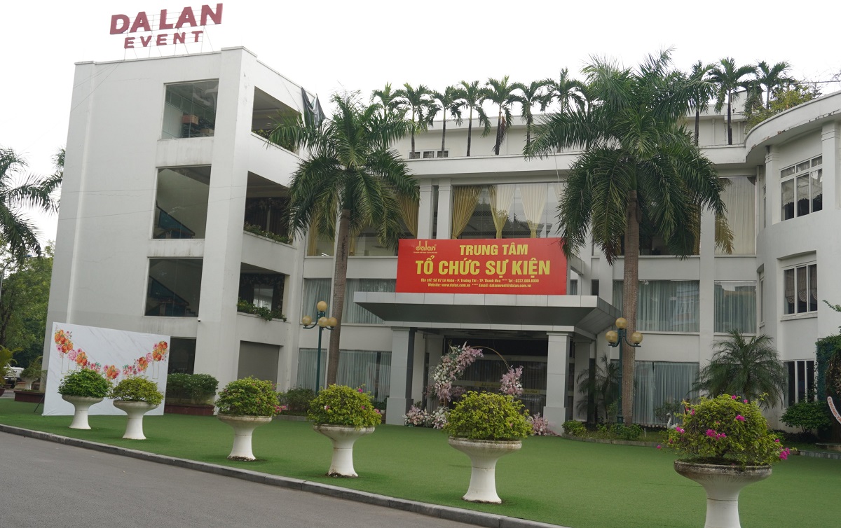 Công viên lớn nhất ở Thanh Hóa bị xẻ thịt suốt nhiều năm - Ảnh 4.
