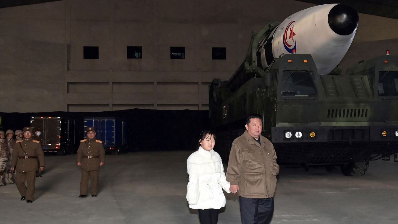 Chuyện chưa biết về con gái ông Kim Jong-un