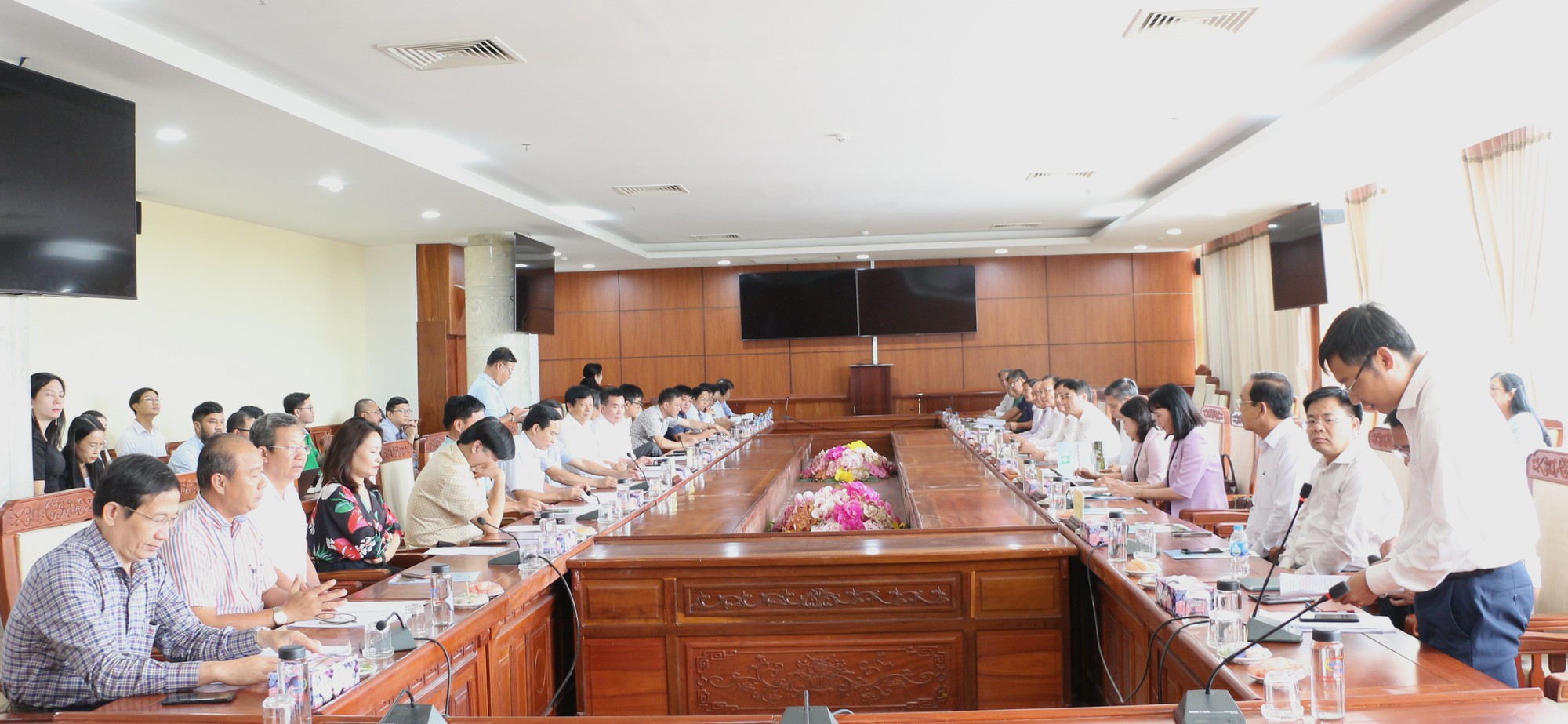 Hậu Giang cam kết đồng h&agrave;nh c&ugrave;ng b&aacute;o ch&iacute; - Ảnh 1.