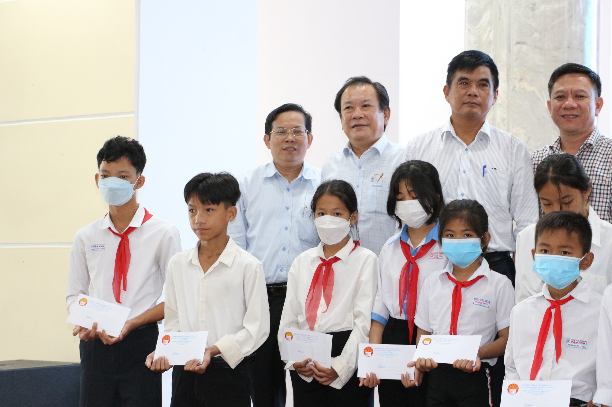 Hậu Giang cam kết đồng hành cùng báo chí