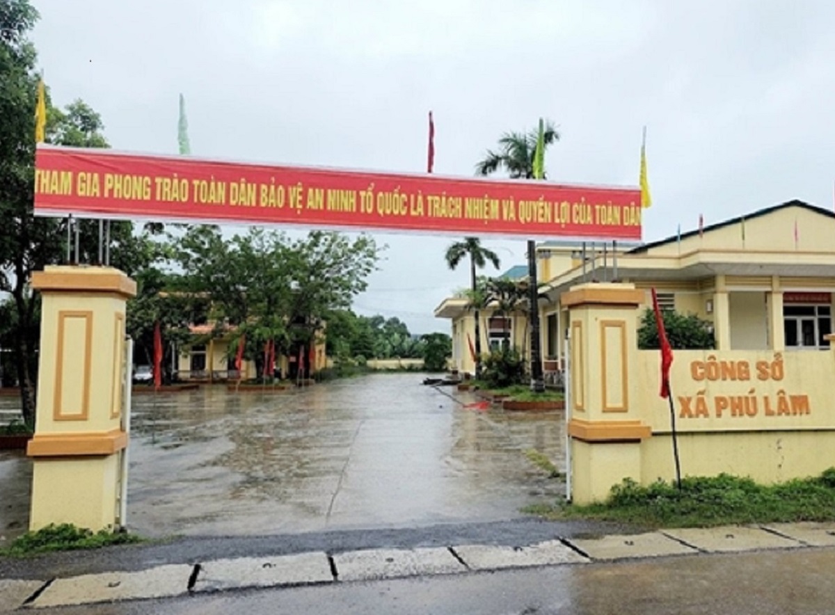 Hành xử côn đồ, chủ tịch xã ở Thanh Hóa bị cách hết chức vụ