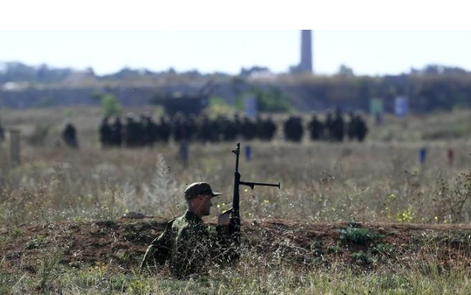 Ukraine tuyên bố sớm giành lại Crimea, Nga - NATO tránh leo thang căng thẳng?